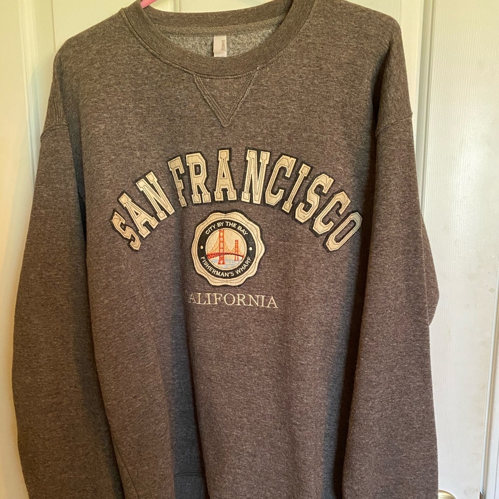San Francisco Embroidered Sweatshirt